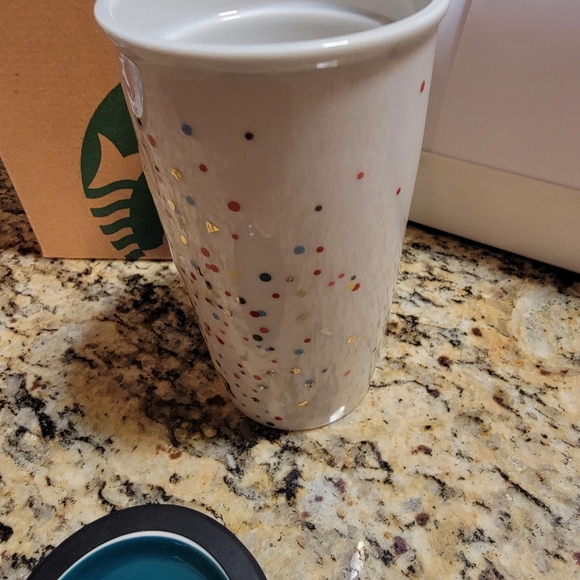 Starbucks Best Day Ever 10oz with green lid - Picture 6 of 10